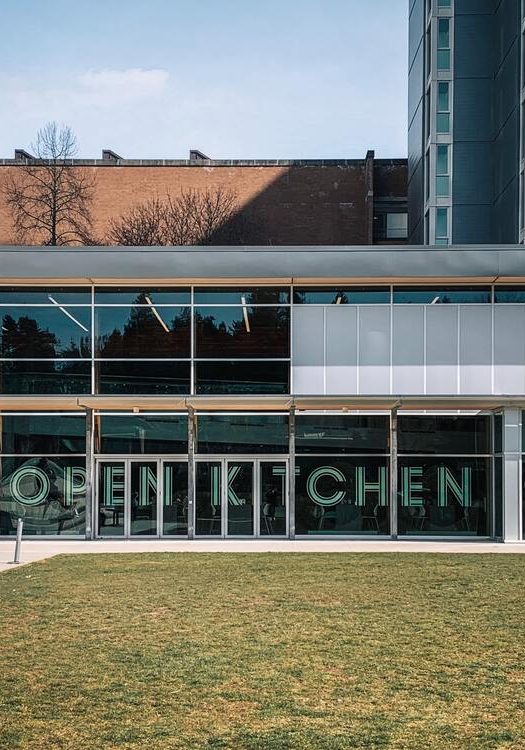 sean-lee-YyxAkTJhR54-unsplash